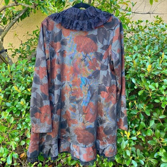 Rossie Roma Black Silk Blend Floral Print Open Cardigan/Jacket. Size Large. EUC! - Picture 2 of 6